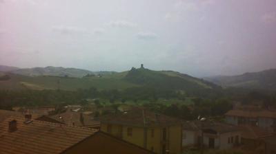 immagine della webcam nei dintorni di Riccione: webcam Montecalvo in Foglia