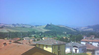 immagine della webcam nei dintorni di Misano Adriatico: webcam Montecalvo in Foglia