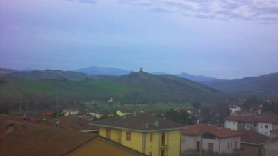 immagine della webcam nei dintorni di Pesaro: webcam Montecalvo in Foglia