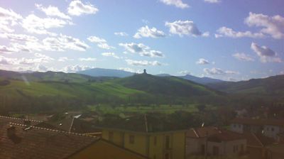 immagine della webcam nei dintorni di Montecopiolo: webcam Montecalvo in Foglia