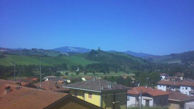 immagine della webcam nei dintorni di Cattolica: webcam Montecalvo in Foglia