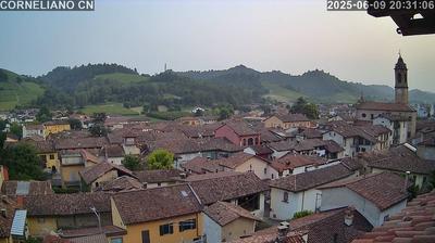 immagine della webcam nei dintorni di Carmagnola: webcam Corneliano d'Alba