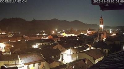 immagine della webcam nei dintorni di Costigliole d'Asti: webcam Corneliano d'Alba
