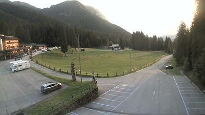 immagine della webcam nei dintorni di Oltre il Colle: webcam Spiazzi di Gromo