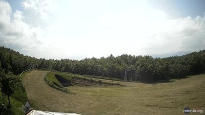 immagine della webcam nei dintorni di Roio del Sangro: webcam Capracotta