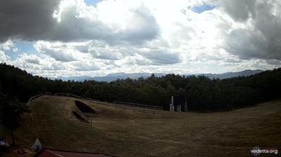 immagine della webcam nei dintorni di Acquaviva d'Isernia: webcam Capracotta