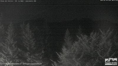 immagine della webcam nei dintorni di Tizzano Val Parma: webcam Cerreto Laghi