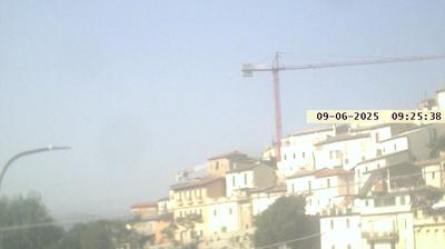 immagine della webcam nei dintorni di Castelli: webcam Ofena