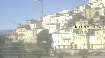 immagine della webcam nei dintorni di Sant'Eusanio Forconese: webcam Ofena