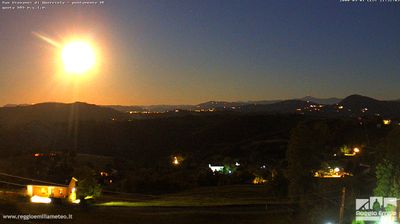 immagine della webcam nei dintorni di Langhirano: webcam Parco Matildico