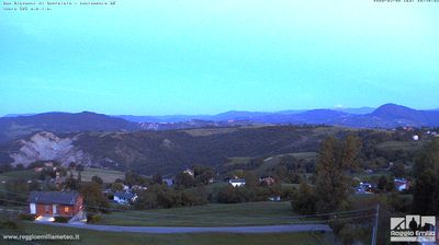 immagine della webcam nei dintorni di Neviano degli Arduini: webcam Parco Matildico