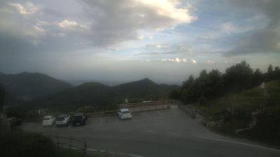 immagine della webcam nei dintorni di Suello: webcam Sormano
