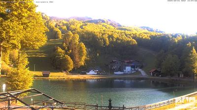 immagine della webcam nei dintorni di Villa Minozzo - Coriano: webcam Ventasso - Cerreto Laghi