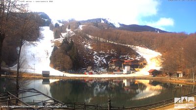 immagine della webcam nei dintorni di Pratizzano: webcam Cerreto Laghi