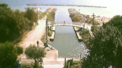 immagine della webcam nei dintorni di Marina Di Castagneto: webcam Follonica