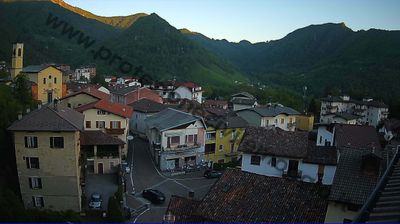 immagine della webcam nei dintorni di Piazzatorre: webcam Moggio