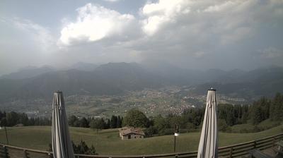 immagine della webcam nei dintorni di Roncobello: webcam Clusone