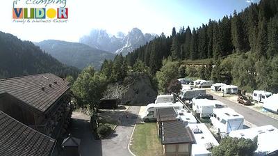 immagine della webcam nei dintorni di Colle Santa Lucia: webcam Caviola