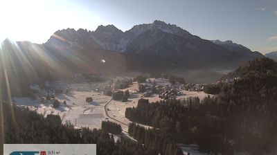 immagine della webcam nei dintorni di Forni Avoltri: webcam Vigo di Cadore