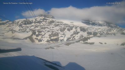 immagine della webcam nei dintorni di Macugnaga: webcam Cervinia Cime Bianche Laghi