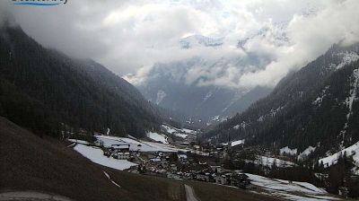 immagine della webcam nei dintorni di Valles: webcam Selva dei Molini