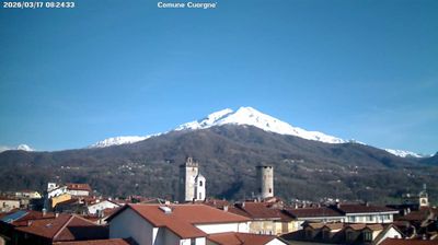 immagine della webcam nei dintorni di Forno Canavese: webcam Cuorgnè
