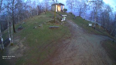 immagine della webcam nei dintorni di Coassolo Torinese: webcam Rocca Canavese