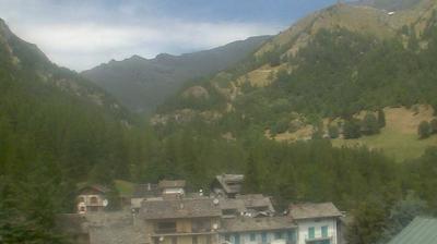 immagine della webcam nei dintorni di Traversella: webcam Piamprato
