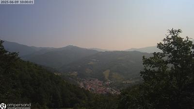 immagine della webcam nei dintorni di Carro: webcam Varese Ligure