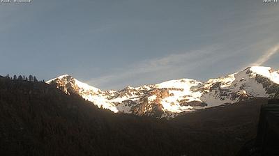 immagine della webcam nei dintorni di Les Suches: webcam Ollomont