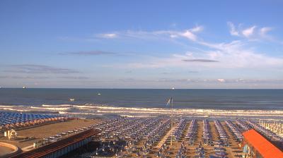immagine della webcam nei dintorni di Lerici: webcam Marina Di Carrara