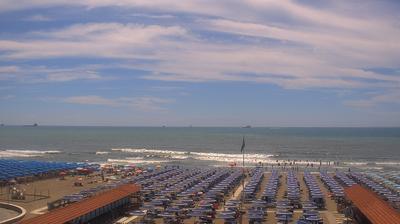 immagine della webcam nei dintorni di Portovenere: webcam Marina Di Carrara