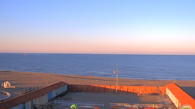 immagine della webcam nei dintorni di Montignoso: webcam Marina Di Carrara