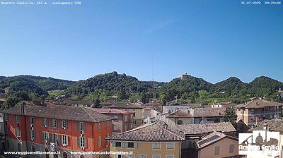 immagine della webcam nei dintorni di Bagnolo in Piano: webcam Quattro Castella