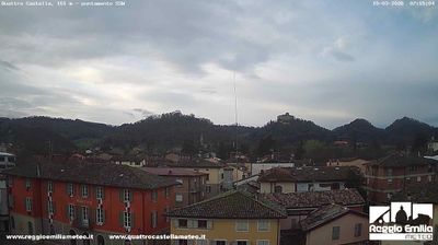 immagine della webcam nei dintorni di Carpineti: webcam Quattro Castella