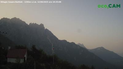 immagine della webcam nei dintorni di Valli del Pasubio: webcam Lessinia