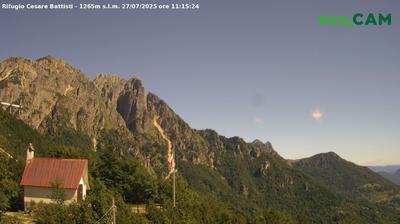 immagine della webcam nei dintorni di Sant'Anna d'Alfaedo: webcam Lessinia