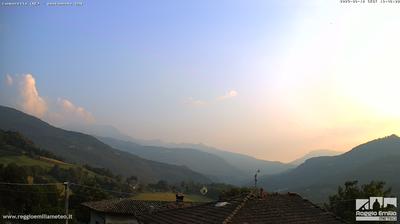 immagine della webcam nei dintorni di Tizzano Val Parma: webcam Pratizzano