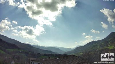 immagine della webcam nei dintorni di Neviano degli Arduini: webcam Pratizzano