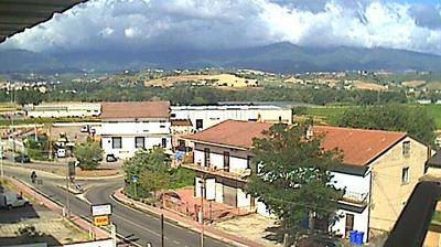 immagine della webcam nei dintorni di San Donato di Ninea: webcam Luzzi