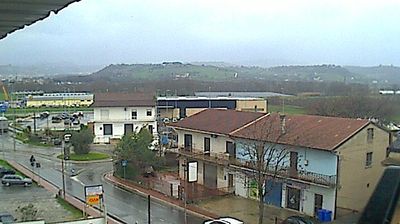 immagine della webcam nei dintorni di San Pietro in Guarano: webcam Luzzi