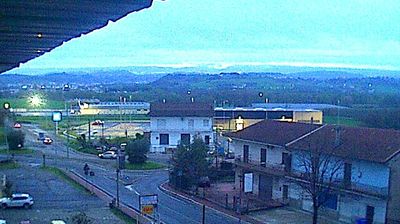 immagine della webcam nei dintorni di Spezzano della Sila: webcam Luzzi