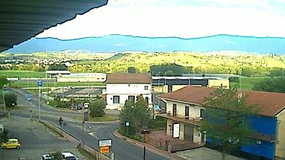 immagine della webcam nei dintorni di Camigliatello Silano: webcam Luzzi