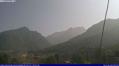 immagine della webcam nei dintorni di Sormano: webcam Mandello del Lario