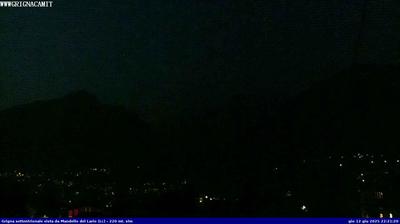 immagine della webcam nei dintorni di Introbio: webcam Mandello del Lario