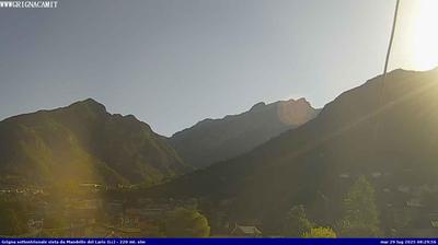 immagine della webcam nei dintorni di Tremezzo: webcam Mandello del Lario