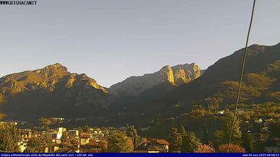 immagine della webcam nei dintorni di Pigra: webcam Mandello del Lario