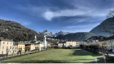 immagine della webcam nei dintorni di San Martino di Castrozza: webcam Agordo