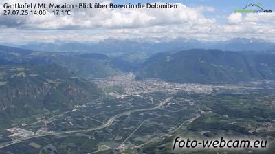 immagine della webcam nei dintorni di Caldaro sulla Strada del Vino: webcam Andriano