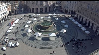 immagine della webcam nei dintorni di Serra Riccò: webcam Genova